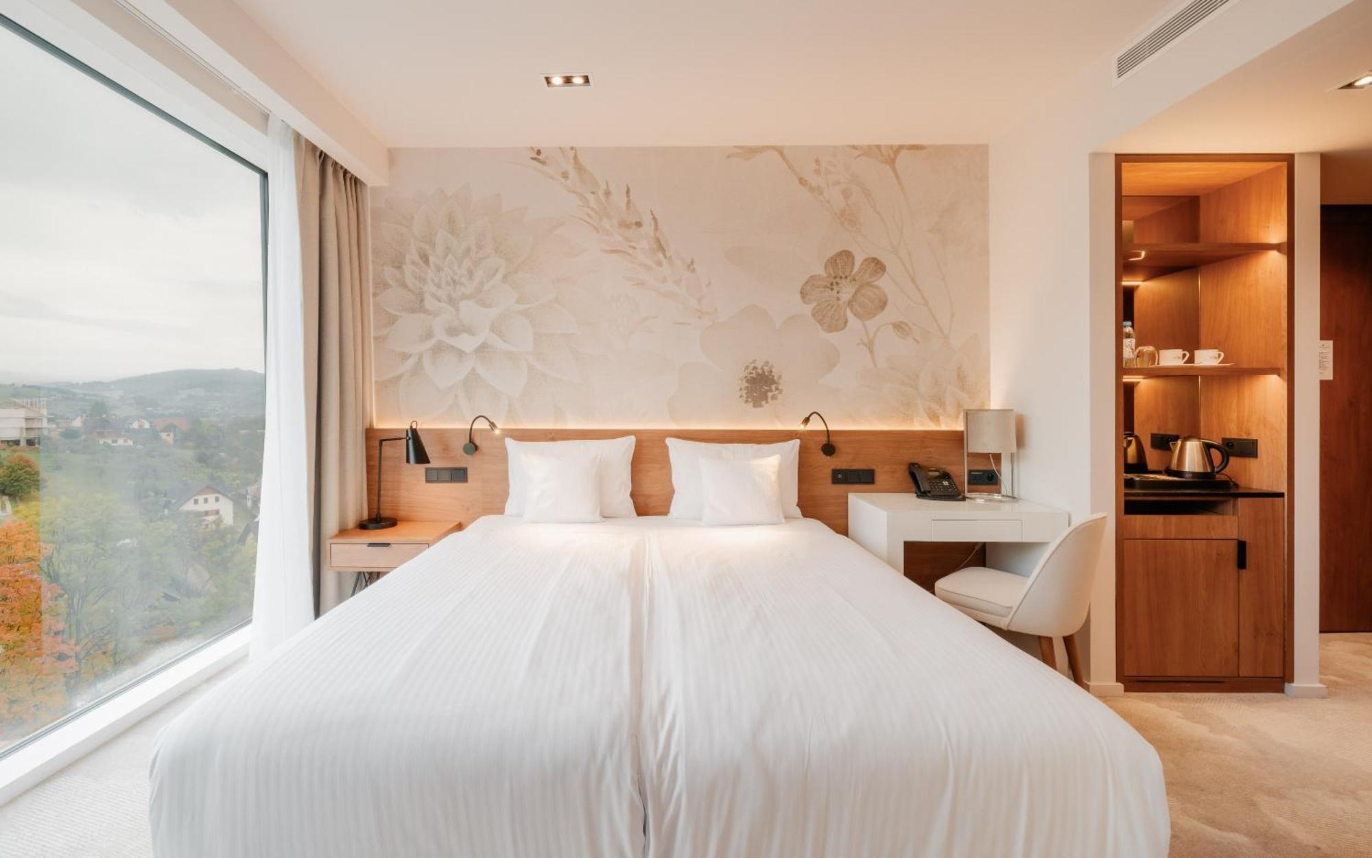 Pieniny Grand Hotel ชซาฟนีซา ภายนอก รูปภาพ